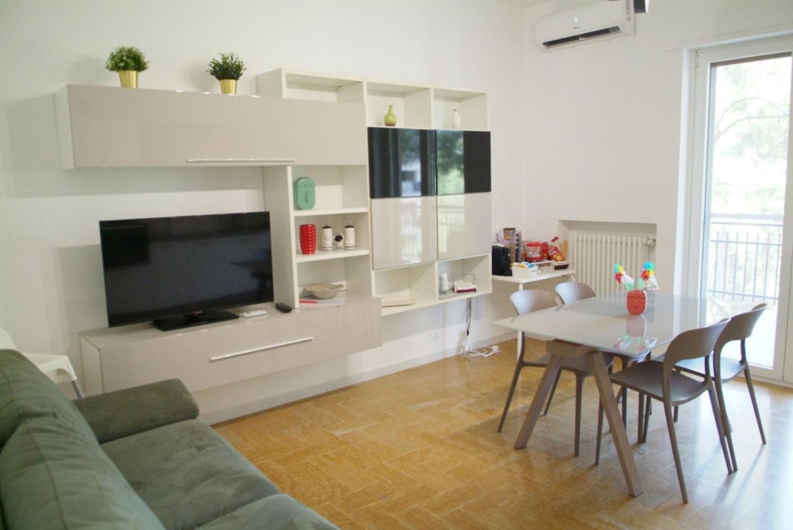 La Casa Di Telen Zona Policlinico Oncologico E Villa De Grecis Bari Exteriör bild